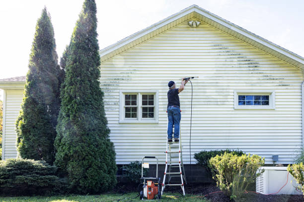 Best Commercial Pressure Washing  in Carlton, OR